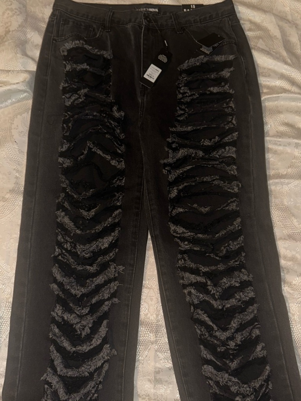 Fashion Nova Women’s Black Ripped Panel Skinny Jeans